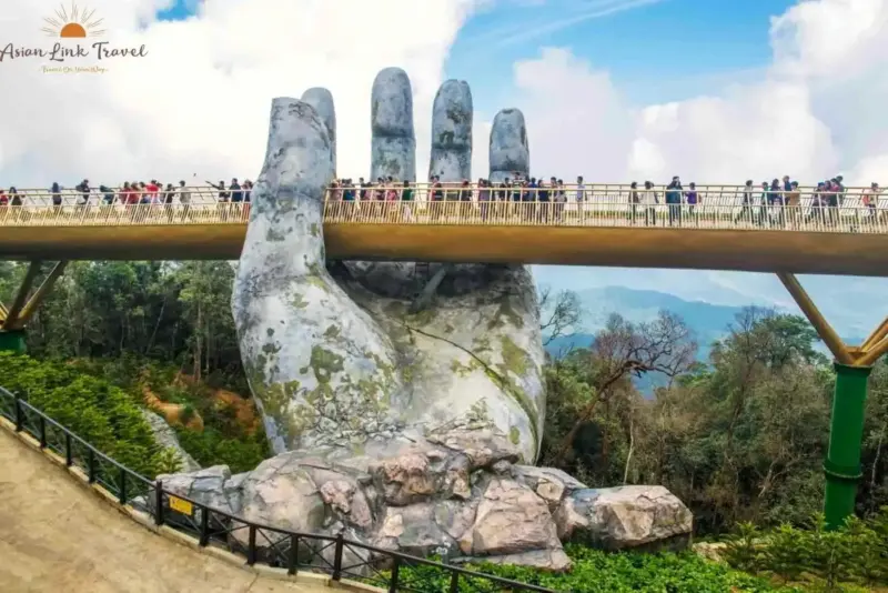 Golden Bridge Ba Na Hills