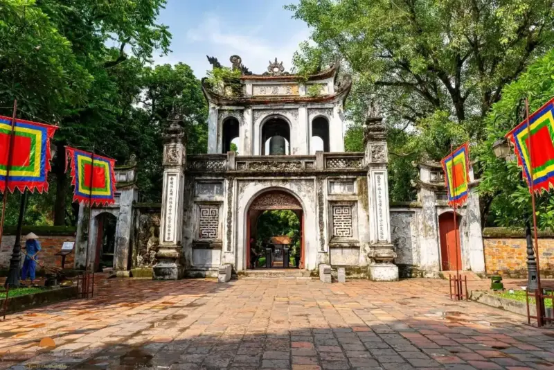 Temple Of Literature Gate 1