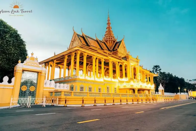 Throne Hall Royal Palace Phnom Penh