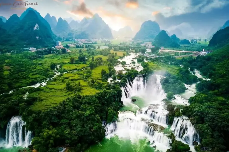 Ban Gioc Waterfall Panorama