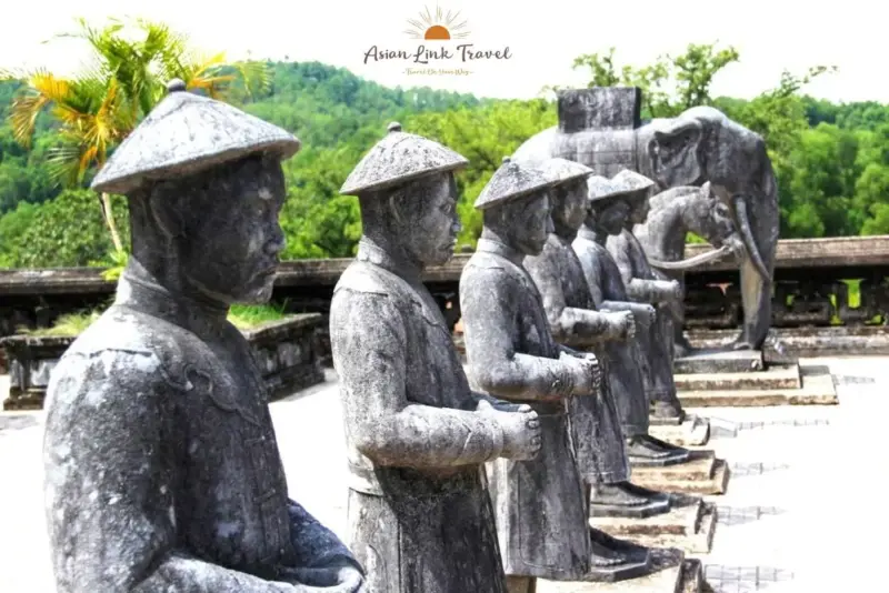 Hue Tu Duc Tomb Stone Statues