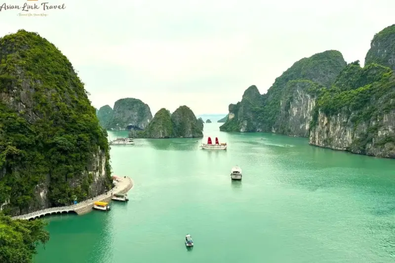 Sung Sot Cave Colorful Lights