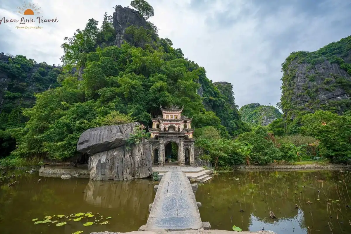 Bich Dong Pagoda Ninh Binh