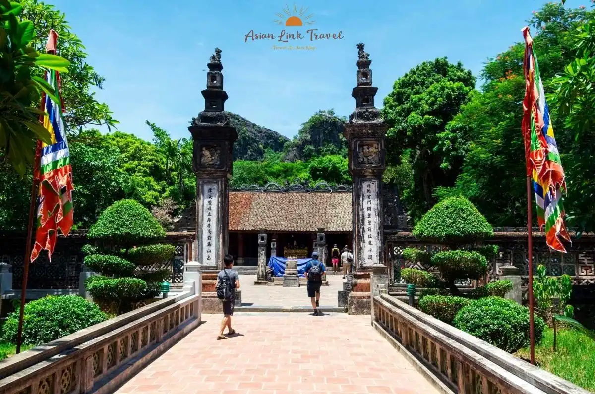Dinh Temple Ninh Binh