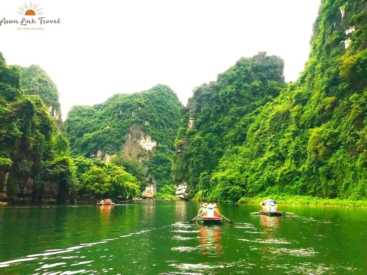 Do Trang An Waterways