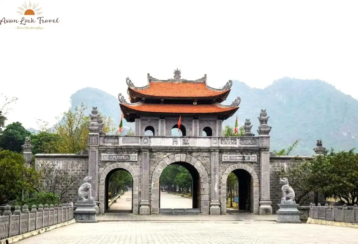 Cố đô Hoa Lư